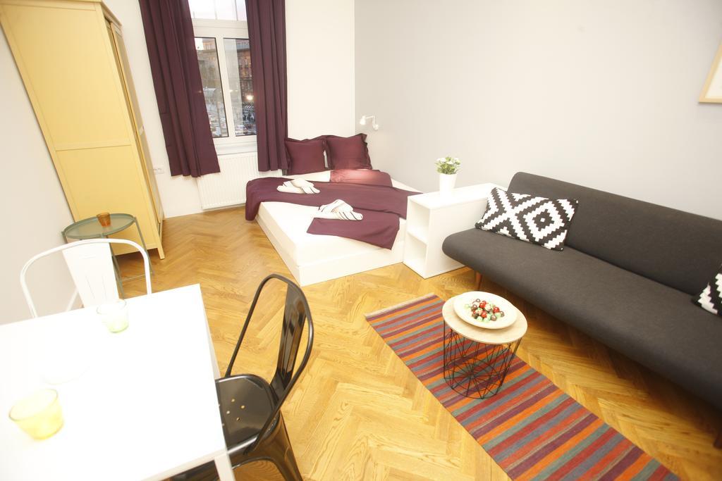 Tramvaj Apartments Belgrado Esterno foto