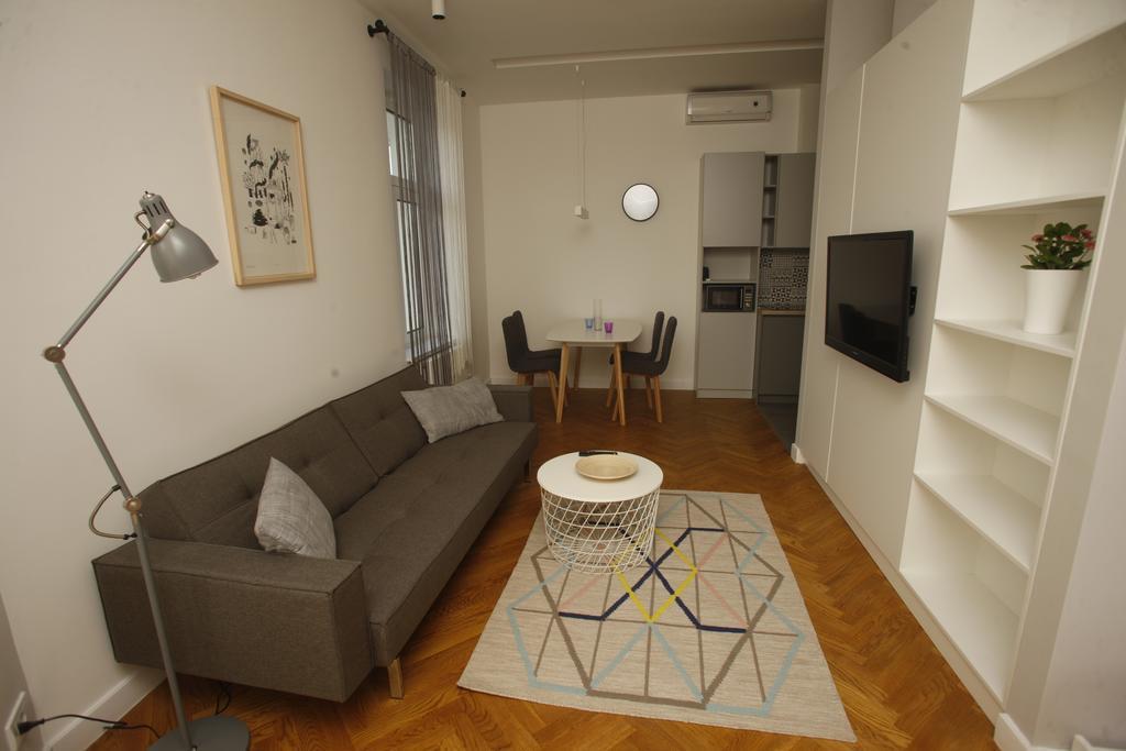 Tramvaj Apartments Belgrado Esterno foto
